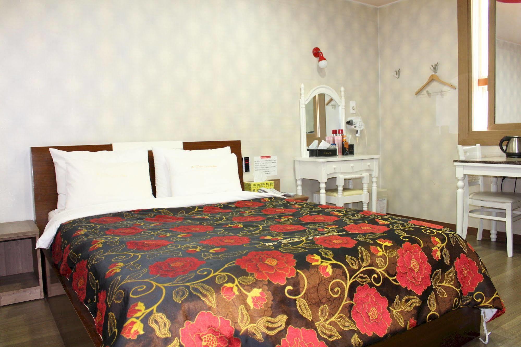 Tiffany Motel Mokpo Ngoại thất bức ảnh