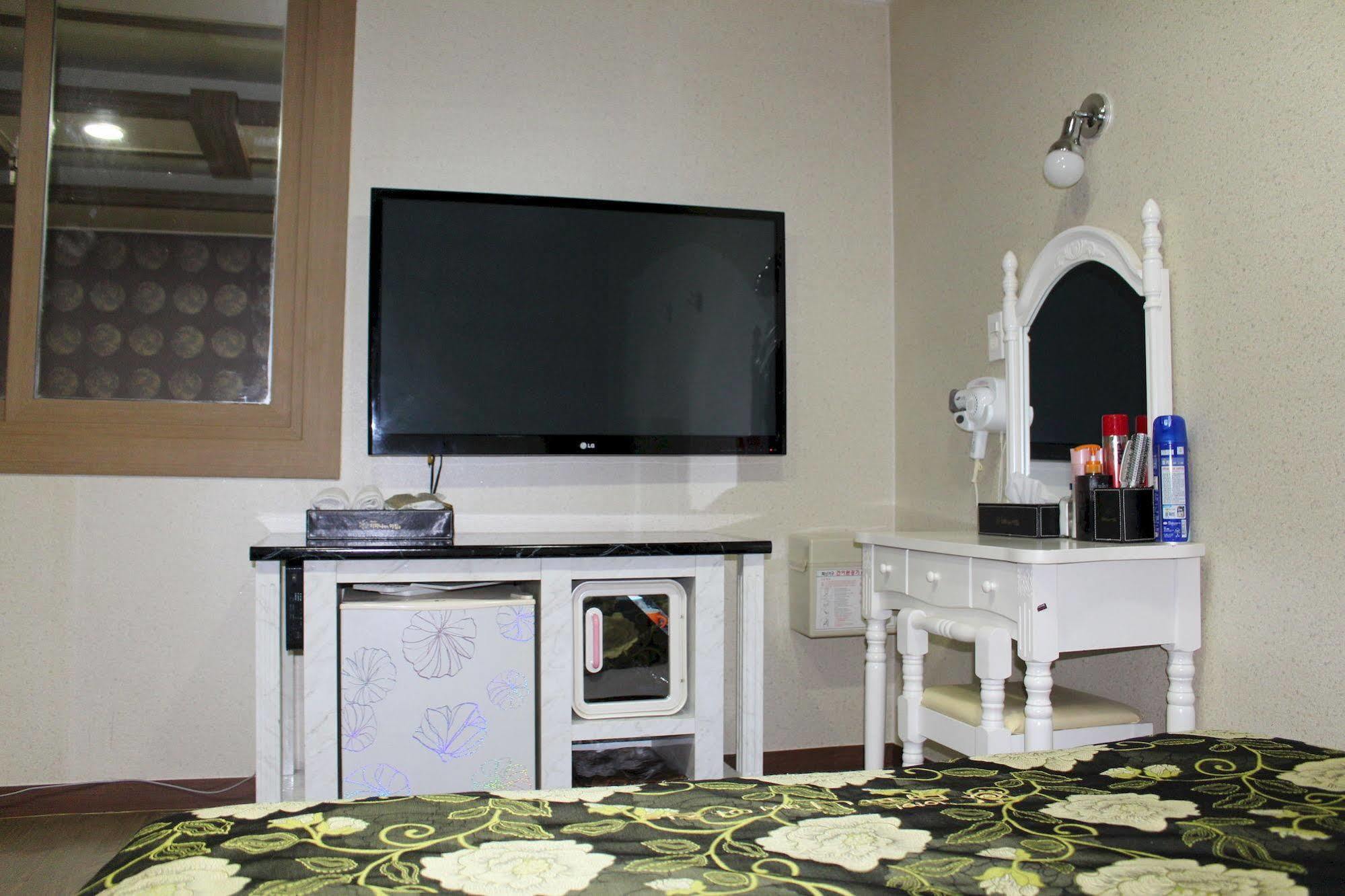 Tiffany Motel Mokpo Ngoại thất bức ảnh