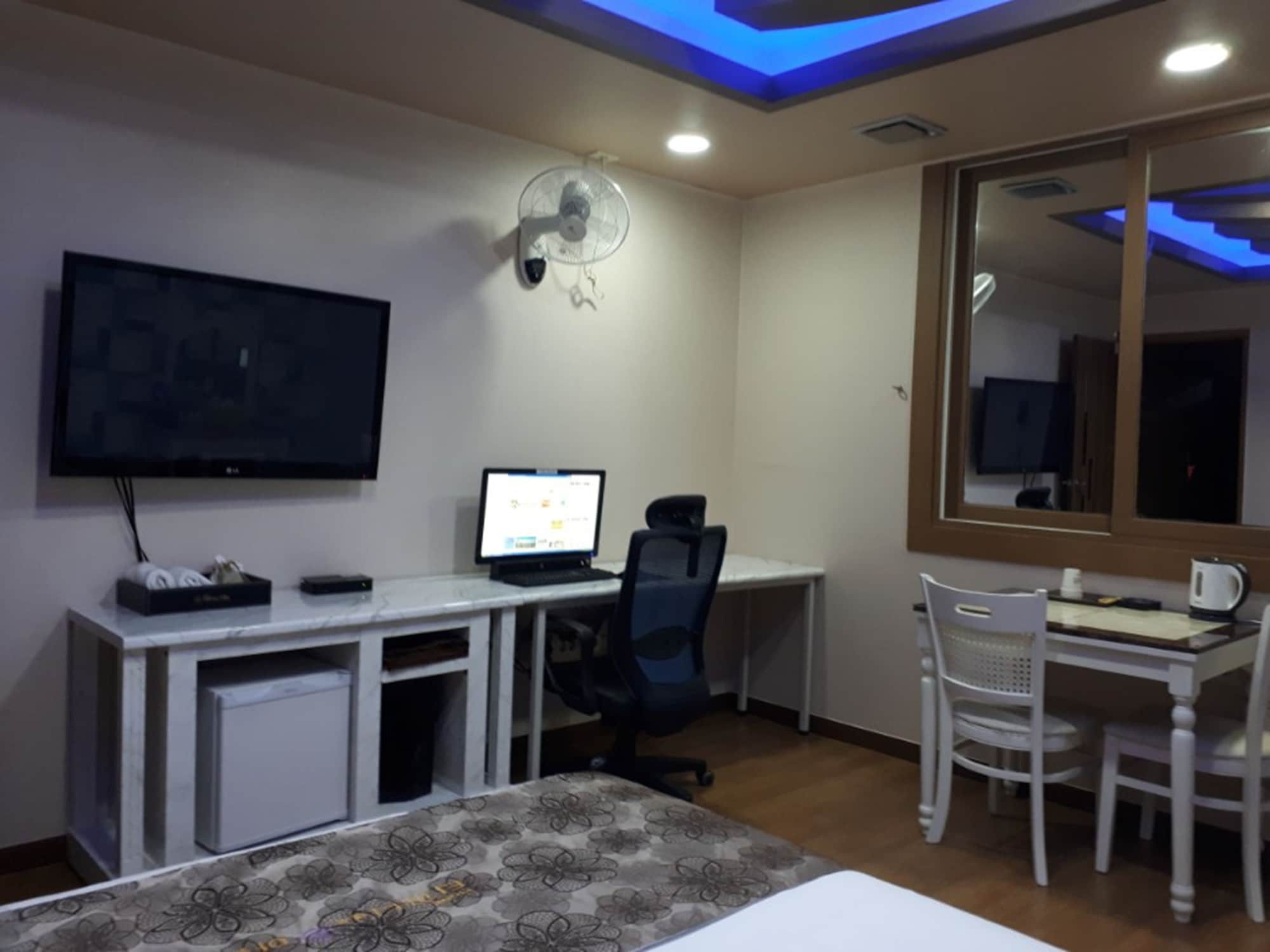 Tiffany Motel Mokpo Ngoại thất bức ảnh